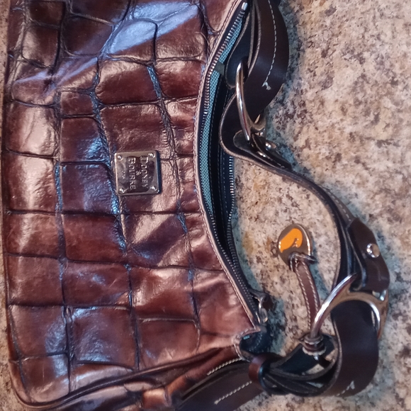 DOONEY&BOURKE PURSE - Picture 7 of 12